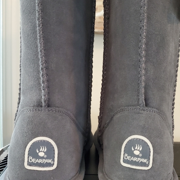 Bearpaw Boots - Picture 2 of 5